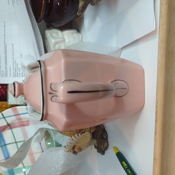 Vintage Hall Tea Pot From The 1930s - Picture 5 of 6